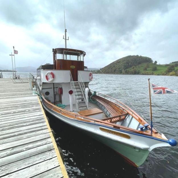 Raven waiting to depart from Pooley Bridge... 